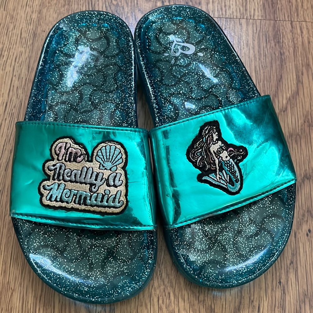 Justice ; mermaid slides; size 1Y